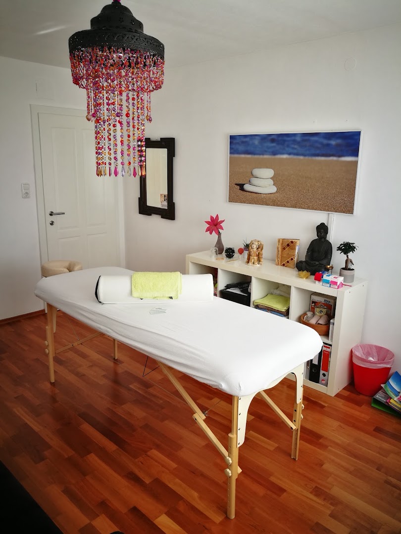 Klassische Massage und manuelle Lymphdrainage Andrea Reiser · Fotos 4